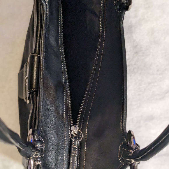 COACH Soho Large Black Smooth Leather Carryall Business Tote Shoulder Bag #5770 - Picture 8 of 11